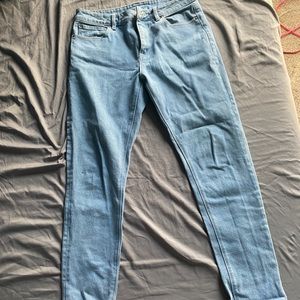 Lightwash Denim Jeans
